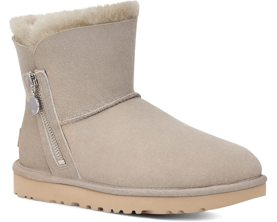UGG Bailey Zip Mini 1 UGG Bailey Zip Mini